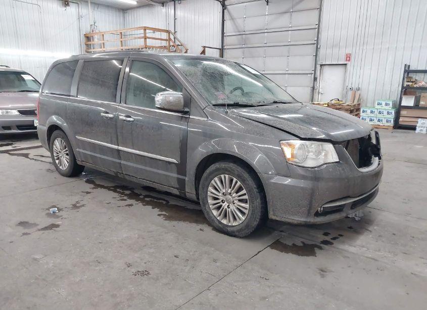 2015 Chrysler Town & COUNTRY TOURING-L (VIN 2C4RC1CG6FR572458) main photo