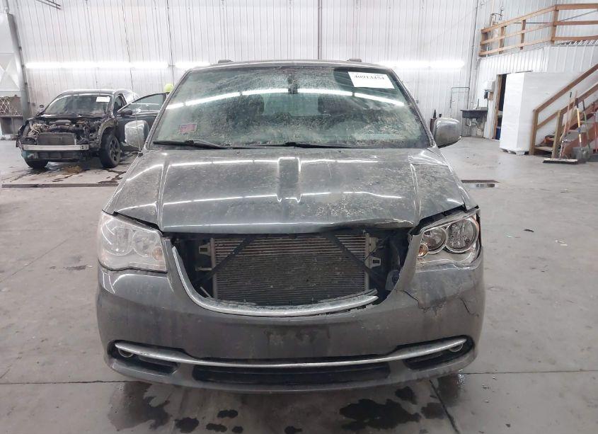 Photo 13 of 2015 Chrysler Town & COUNTRY TOURING-L (VIN 2C4RC1CG6FR572458)