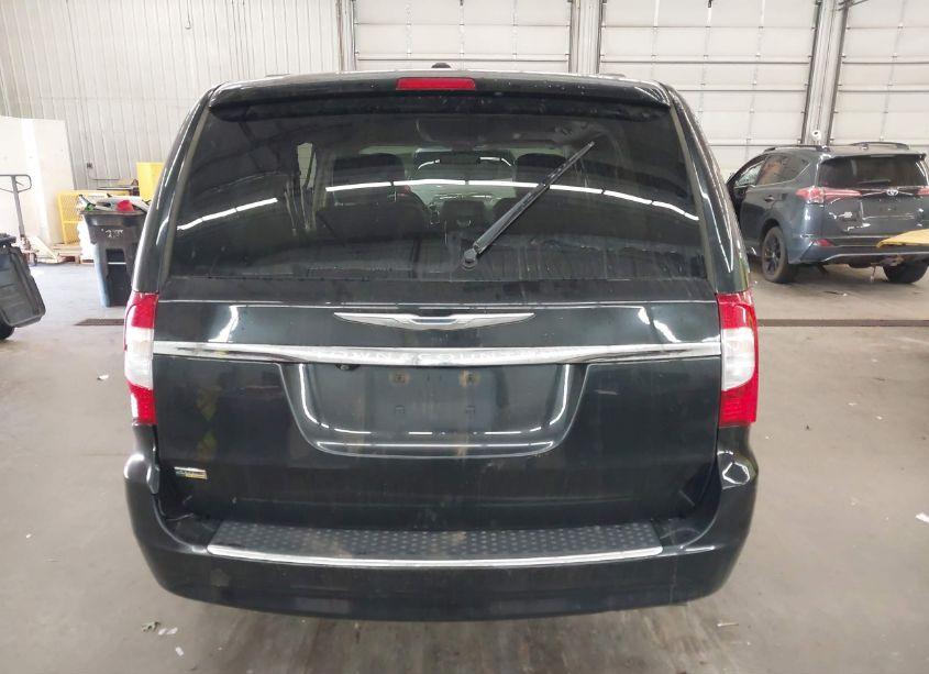 Photo 17 of 2015 Chrysler Town & COUNTRY TOURING-L (VIN 2C4RC1CG6FR644226)