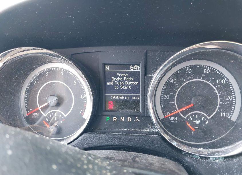 Photo 7 of 2015 Chrysler Town & COUNTRY TOURING-L (VIN 2C4RC1CG6FR644226)