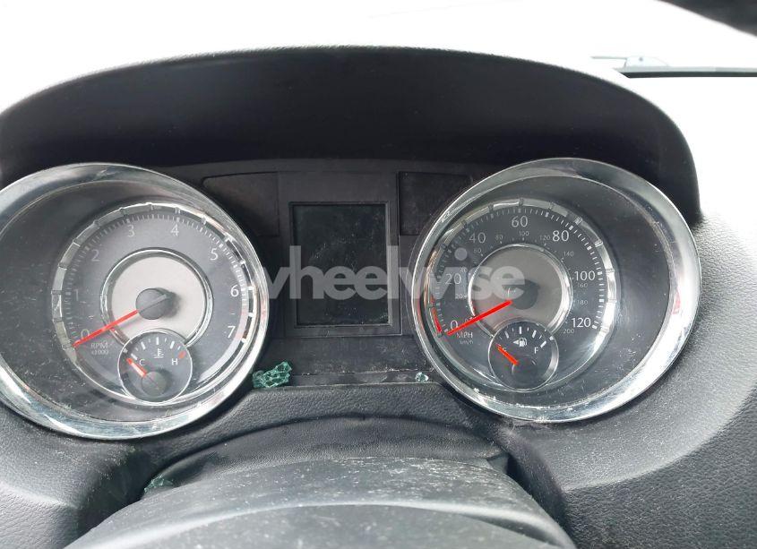 Photo 7 of 2015 Chrysler Town & COUNTRY TOURING-L (VIN 2C4RC1CG6FR697265)