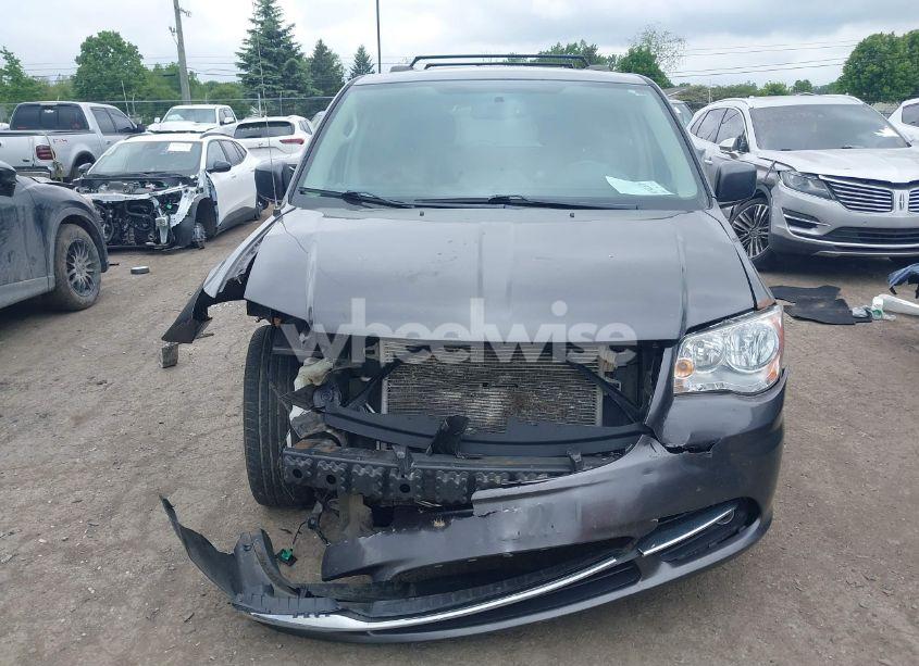 Photo 12 of 2015 Chrysler Town & COUNTRY TOURING-L (VIN 2C4RC1CG6FR705834)