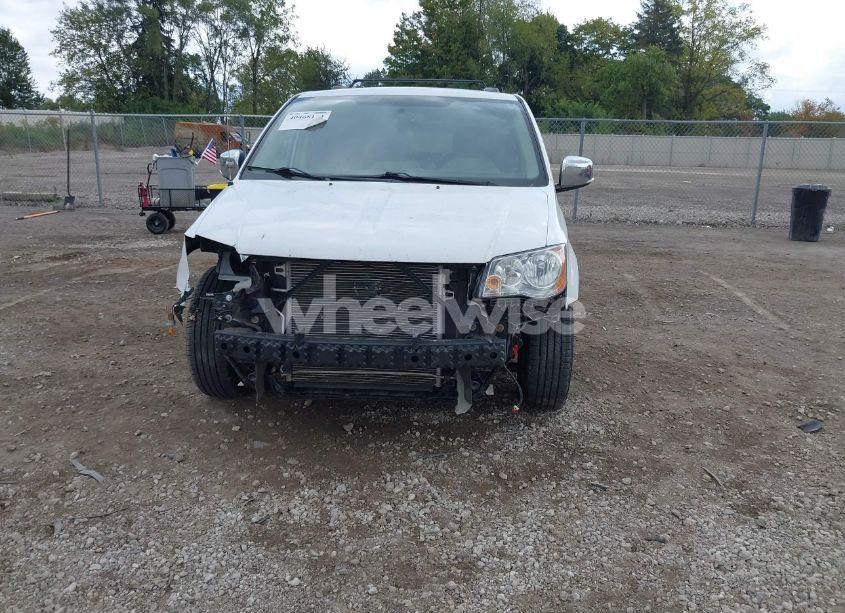 Photo 6 of 2015 Chrysler Town & COUNTRY TOURING-L (VIN 2C4RC1CG6FR756024)