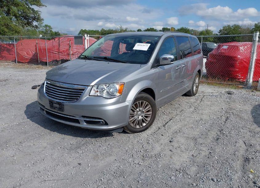 Photo 2 of 2016 Chrysler Town & COUNTRY TOURING-L ANNIVERSARY EDITION (VIN 2C4RC1CG6GR239422)