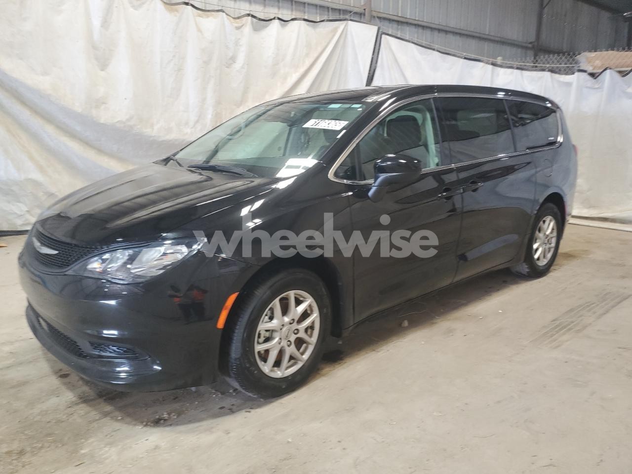 2024 CHRYSLER VOYAGER LX (VIN 2C4RC1CG6RR132034) main photo