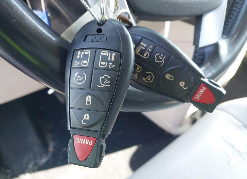 Photo 11 of 2012 Chrysler Town & COUNTRY TOURING-L (VIN 2C4RC1CG7CR362785)