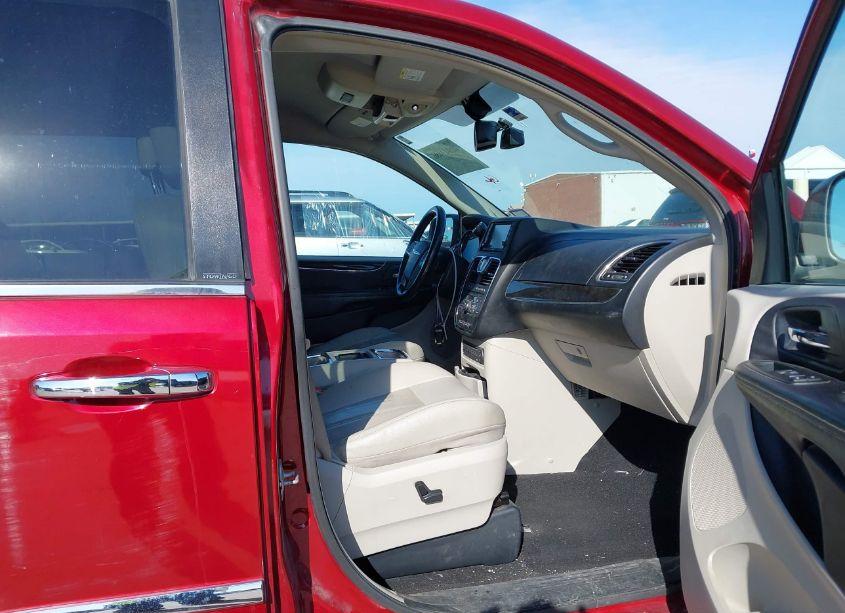Photo 5 of 2012 Chrysler Town & COUNTRY TOURING-L (VIN 2C4RC1CG7CR362785)