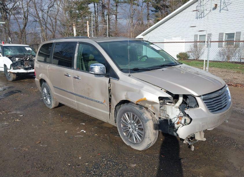 2013 Chrysler Town & COUNTRY TOURING-L (VIN 2C4RC1CG7DR511827) main photo