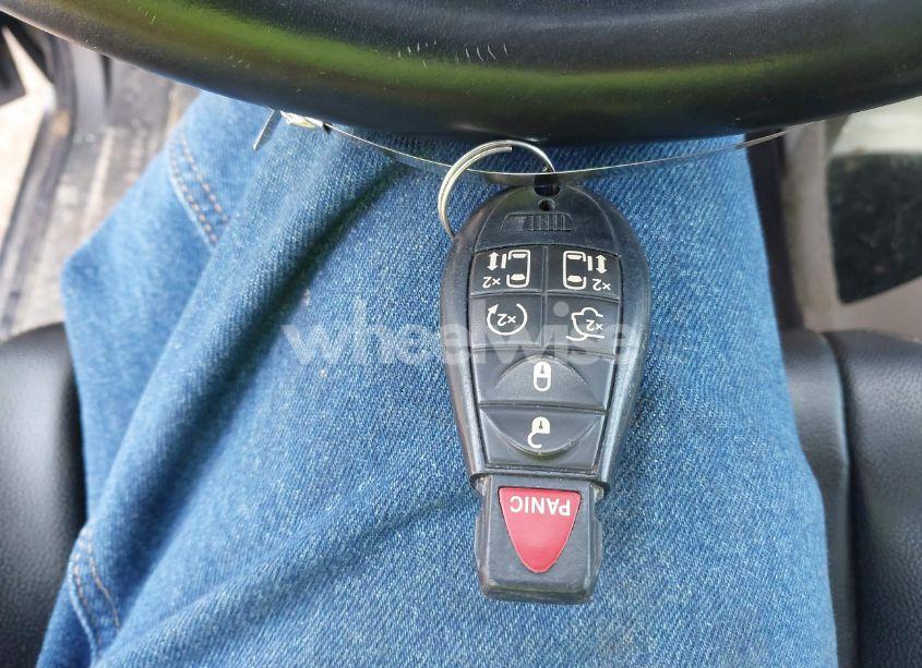 Photo 11 of 2013 Chrysler Town & COUNTRY TOURING-L (VIN 2C4RC1CG7DR570926)