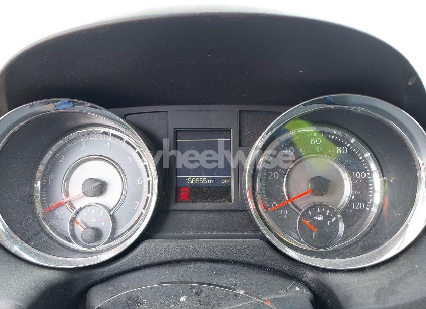 Photo 7 of 2013 Chrysler Town & COUNTRY TOURING-L (VIN 2C4RC1CG7DR570926)