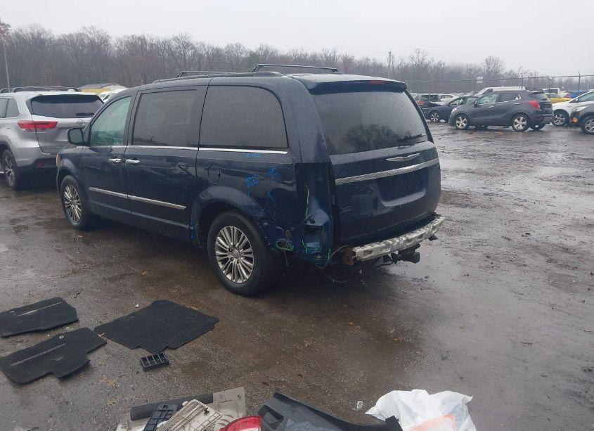 Photo 3 of 2013 Chrysler Town & COUNTRY TOURING-L (VIN 2C4RC1CG7DR668564)