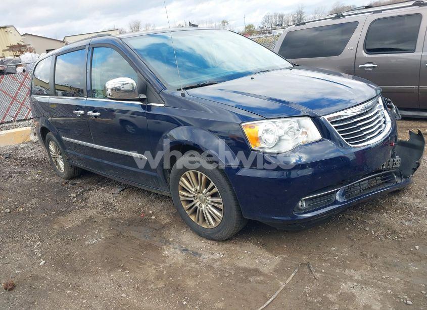 2013 Chrysler Town & COUNTRY TOURING-L (VIN 2C4RC1CG7DR676938) main photo