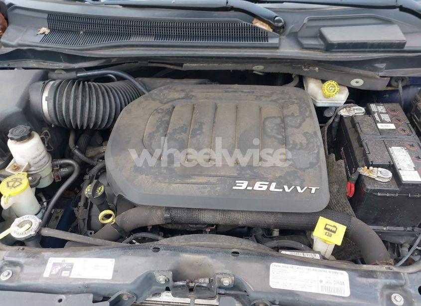 Photo 10 of 2013 Chrysler Town & COUNTRY TOURING-L (VIN 2C4RC1CG7DR676938)