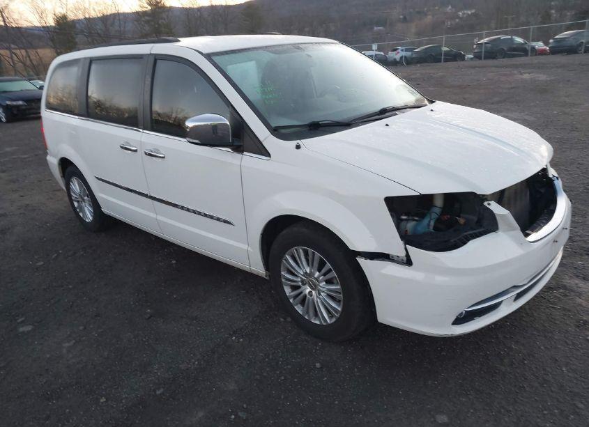 2013 Chrysler Town & COUNTRY TOURING-L (VIN 2C4RC1CG7DR712031) main photo