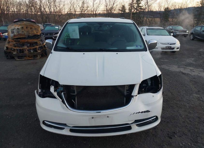 Photo 12 of 2013 Chrysler Town & COUNTRY TOURING-L (VIN 2C4RC1CG7DR712031)