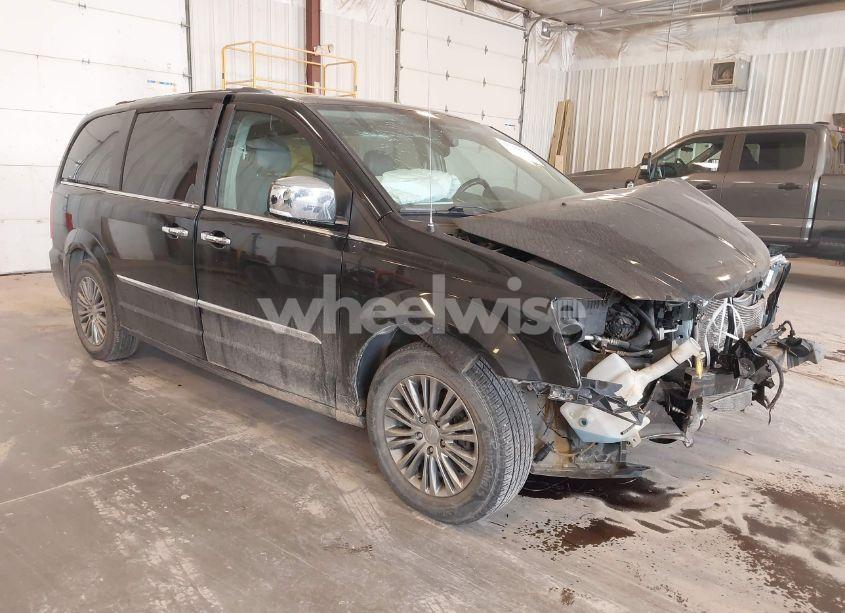 2013 Chrysler Town & COUNTRY TOURING-L (VIN 2C4RC1CG7DR818365) main photo