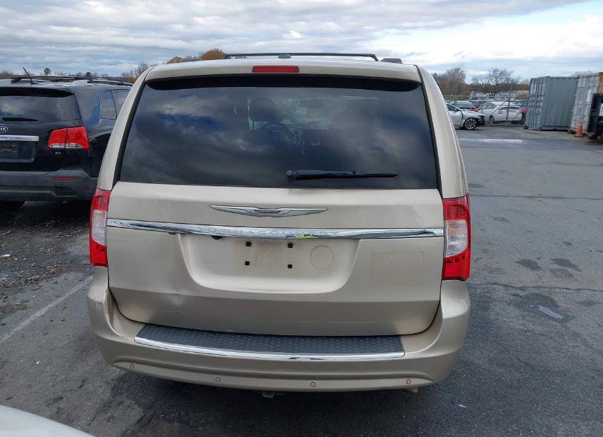 Photo 16 of 2014 Chrysler Town & COUNTRY TOURING-L (VIN 2C4RC1CG7ER165733)