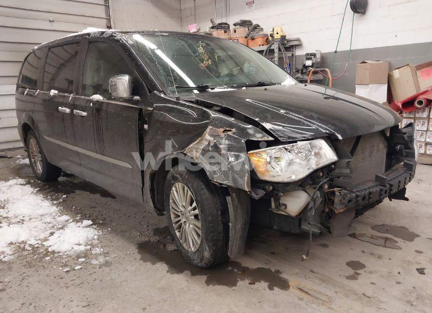 2014 Chrysler Town & COUNTRY TOURING-L 30TH ANNIVERSARY (VIN 2C4RC1CG7ER192687) main photo