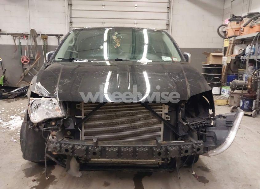 Photo 13 of 2014 Chrysler Town & COUNTRY TOURING-L 30TH ANNIVERSARY (VIN 2C4RC1CG7ER192687)