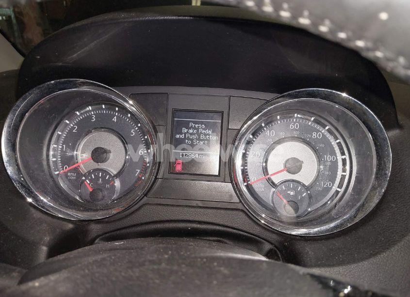 Photo 7 of 2014 Chrysler Town & COUNTRY TOURING-L 30TH ANNIVERSARY (VIN 2C4RC1CG7ER192687)