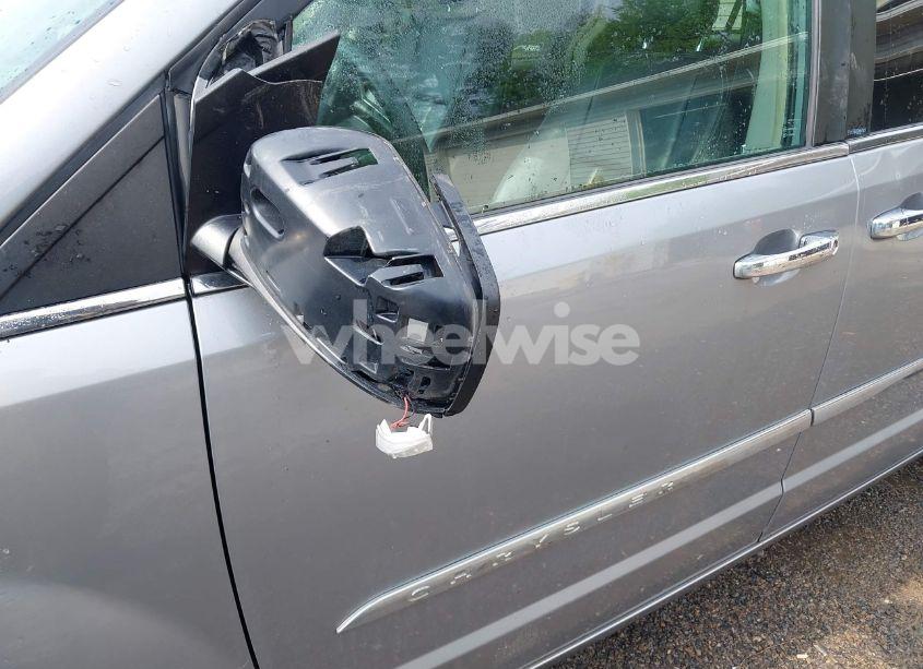 Photo 18 of 2014 Chrysler Town & COUNTRY TOURING-L (VIN 2C4RC1CG7ER201727)