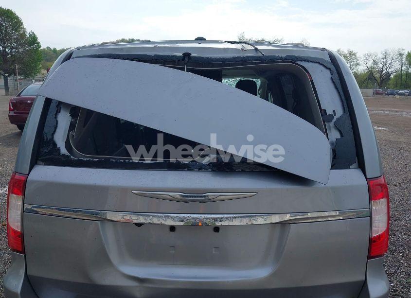 Photo 20 of 2014 Chrysler Town & COUNTRY TOURING-L (VIN 2C4RC1CG7ER201727)