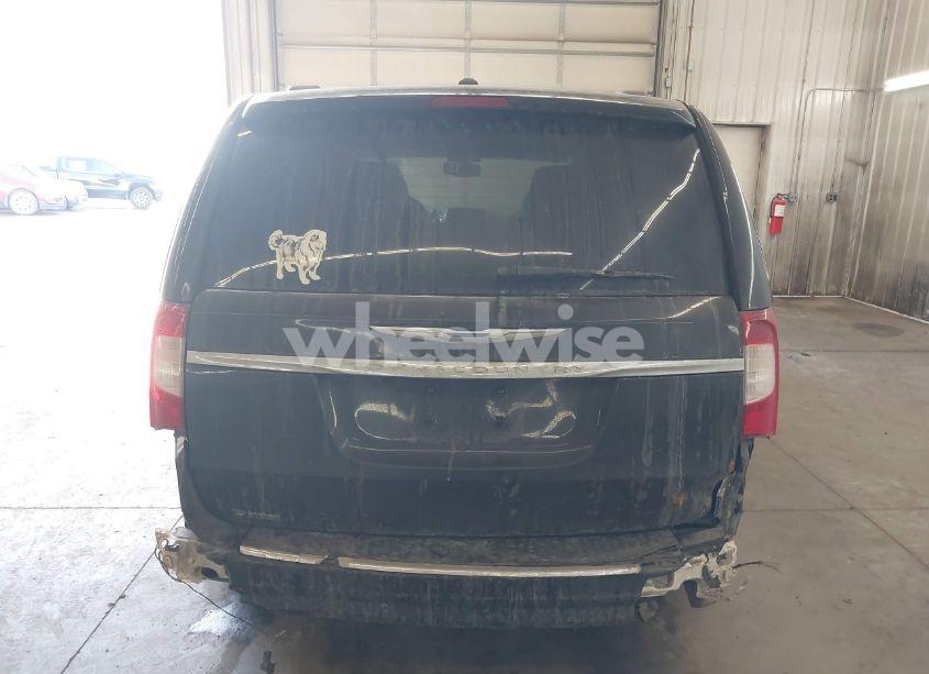 Photo 17 of 2015 Chrysler Town & COUNTRY TOURING-L (VIN 2C4RC1CG7FR532101)