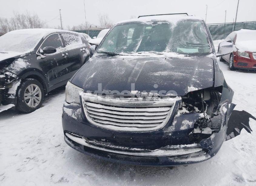 Photo 13 of 2015 Chrysler Town & COUNTRY TOURING-L (VIN 2C4RC1CG7FR590600)