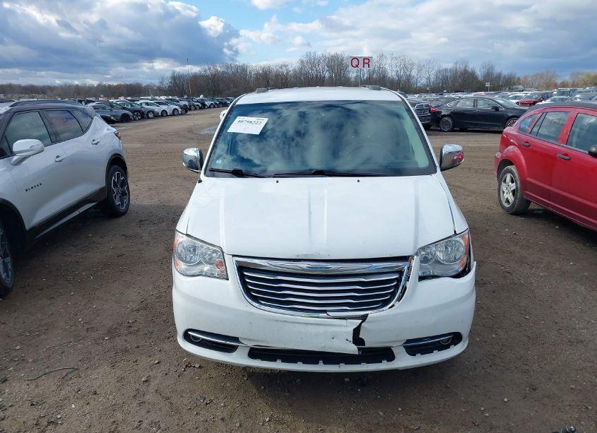 Photo 12 of 2015 Chrysler Town & COUNTRY TOURING-L (VIN 2C4RC1CG7FR619397)