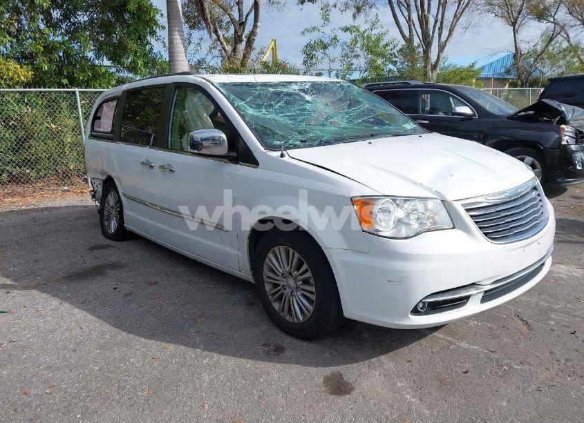 2016 Chrysler Town & COUNTRY TOURING-L ANNIVERSARY EDITION (VIN 2C4RC1CG7GR189162) main photo