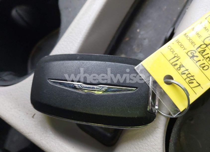 Photo 11 of 2018 Chrysler Pacifica LX (VIN 2C4RC1CG7JR158663)