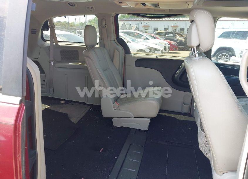 Photo 8 of 2012 Chrysler Town & COUNTRY TOURING-L (VIN 2C4RC1CG8CR175703)