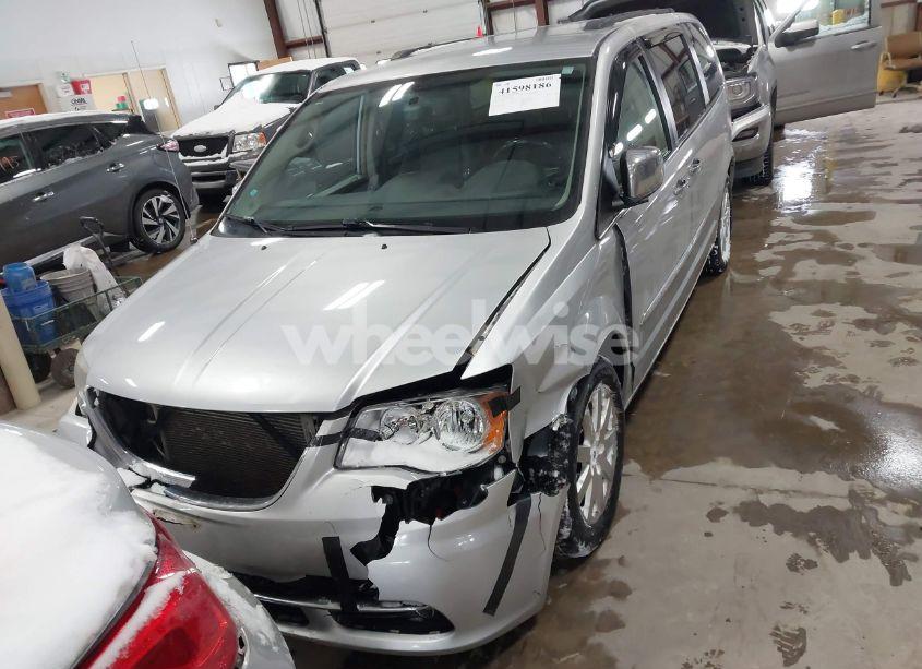 Photo 12 of 2012 Chrysler Town & COUNTRY TOURING-L (VIN 2C4RC1CG8CR209056)