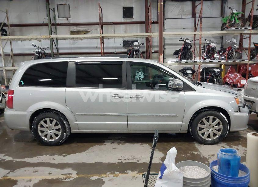 Photo 13 of 2012 Chrysler Town & COUNTRY TOURING-L (VIN 2C4RC1CG8CR209056)