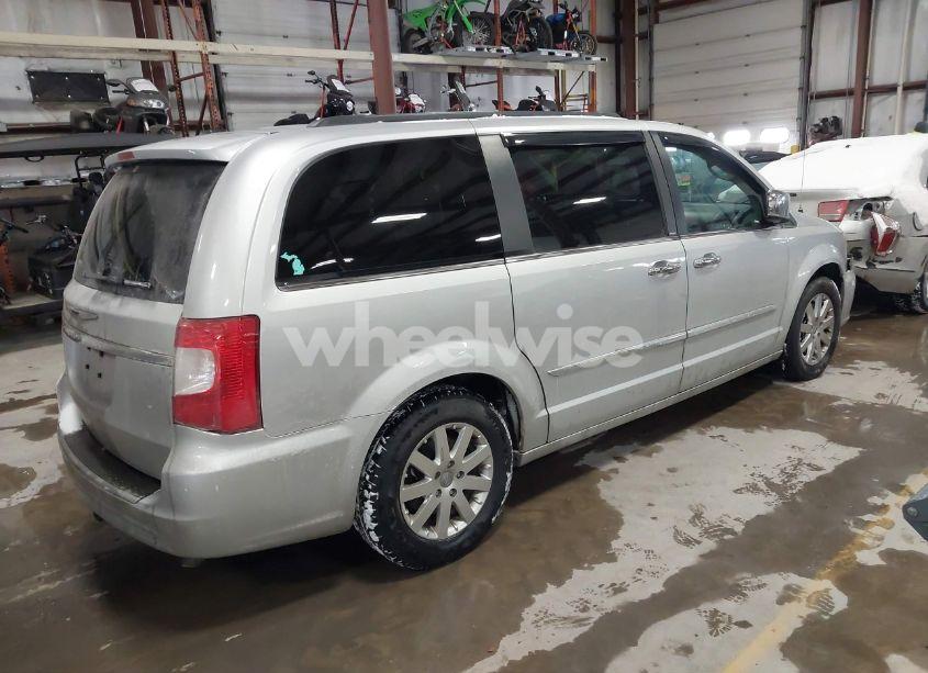 Photo 4 of 2012 Chrysler Town & COUNTRY TOURING-L (VIN 2C4RC1CG8CR209056)