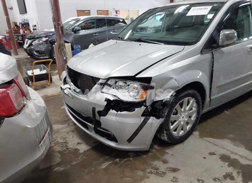 Photo 6 of 2012 Chrysler Town & COUNTRY TOURING-L (VIN 2C4RC1CG8CR209056)