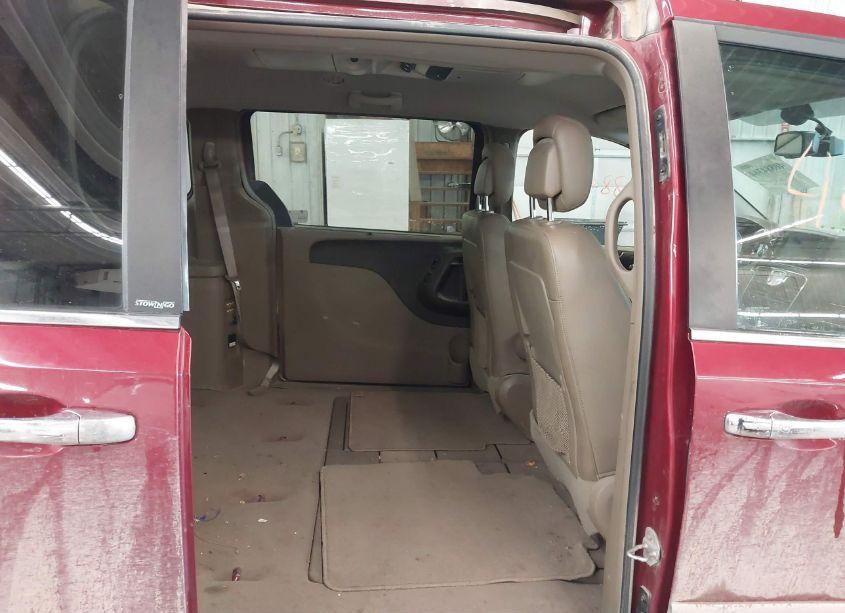 Photo 8 of 2012 Chrysler Town & COUNTRY TOURING-L (VIN 2C4RC1CG8CR250335)