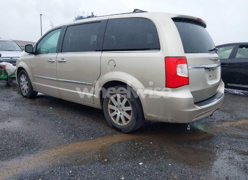 Photo 3 of 2012 Chrysler Town & COUNTRY TOURING-L (VIN 2C4RC1CG8CR339127)