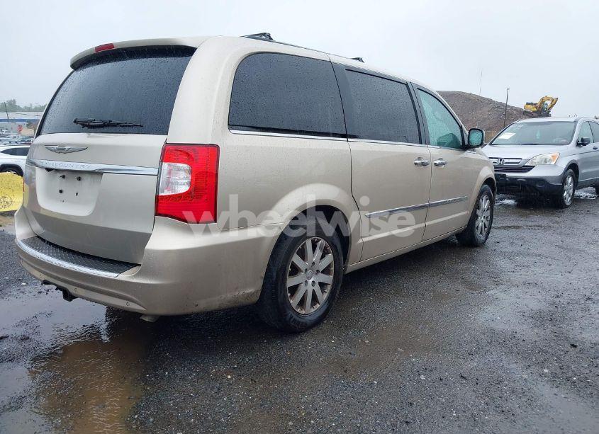 Photo 4 of 2012 Chrysler Town & COUNTRY TOURING-L (VIN 2C4RC1CG8CR339127)