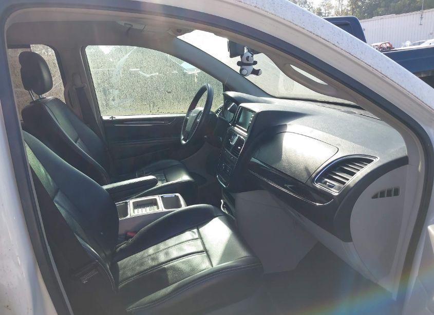 Photo 5 of 2012 Chrysler Town & COUNTRY TOURING-L (VIN 2C4RC1CG8CR393172)