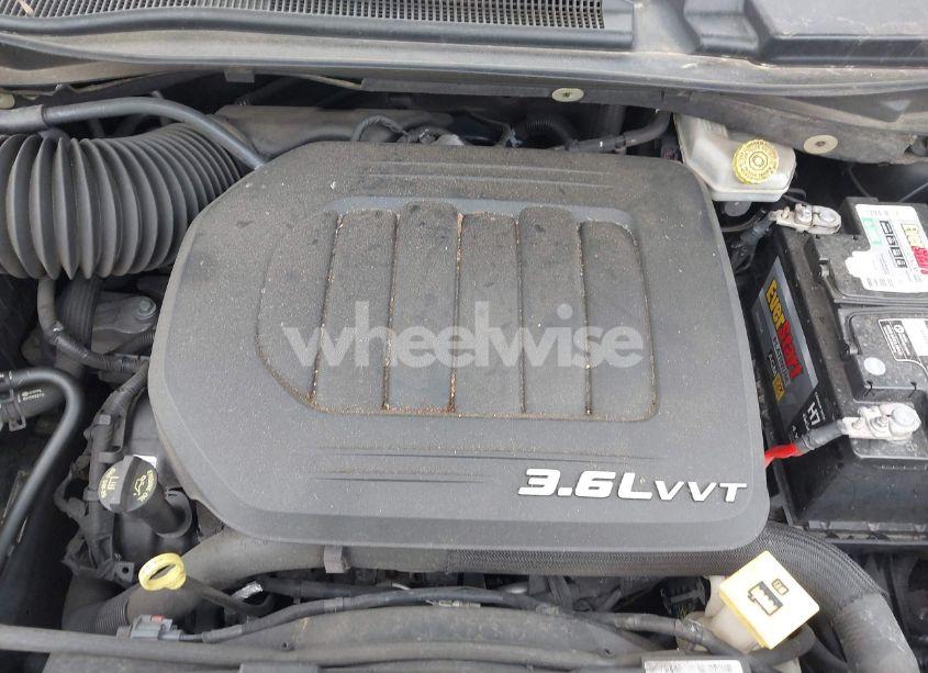 Photo 10 of 2013 Chrysler Town & COUNTRY TOURING-L (VIN 2C4RC1CG8DR510122)