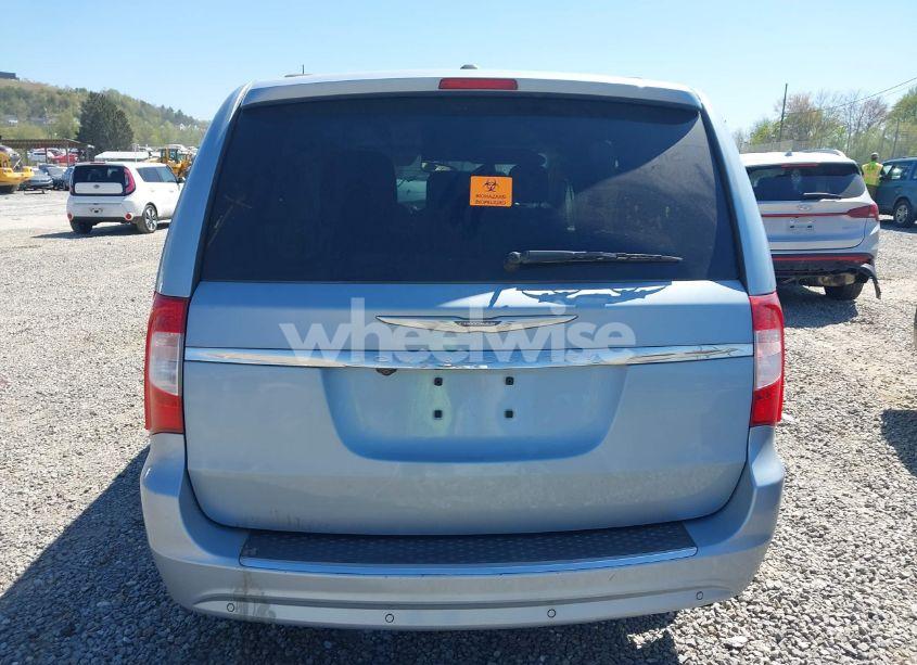 Photo 16 of 2013 Chrysler Town & COUNTRY TOURING-L (VIN 2C4RC1CG8DR647688)