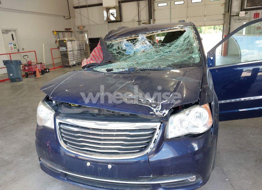 Photo 6 of 2013 Chrysler Town & COUNTRY TOURING-L (VIN 2C4RC1CG8DR697149)