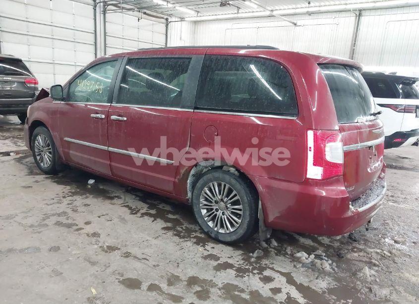 Photo 3 of 2014 Chrysler Town & COUNTRY TOURING-L (VIN 2C4RC1CG8ER191774)