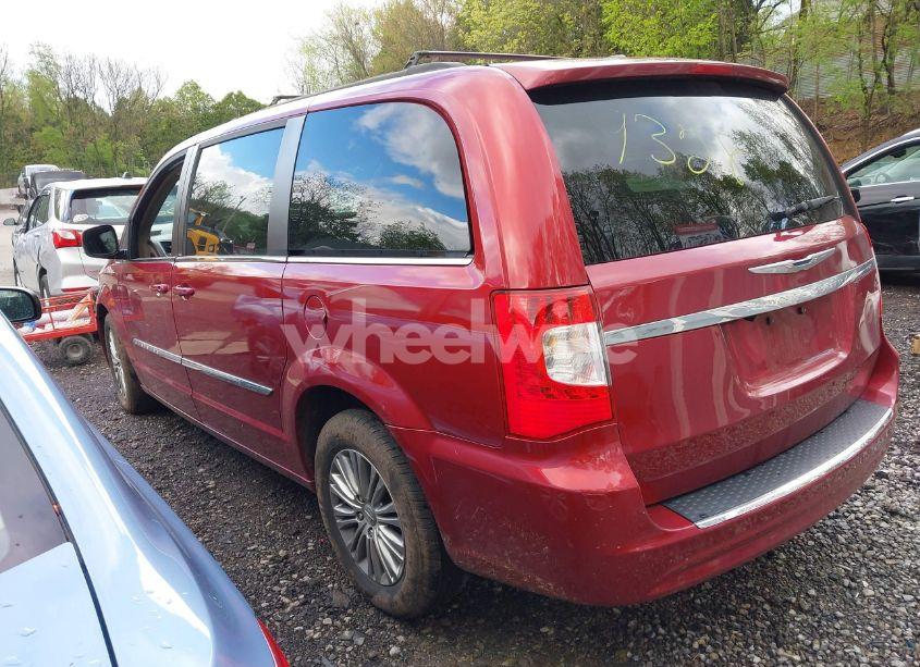 Photo 3 of 2014 Chrysler Town & COUNTRY TOURING-L (VIN 2C4RC1CG8ER329328)