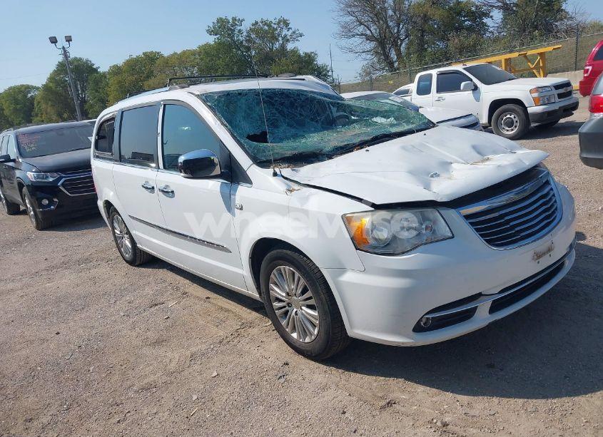 2014 Chrysler Town & COUNTRY TOURING-L 30TH ANNIVERSARY (VIN 2C4RC1CG8ER336568) main photo