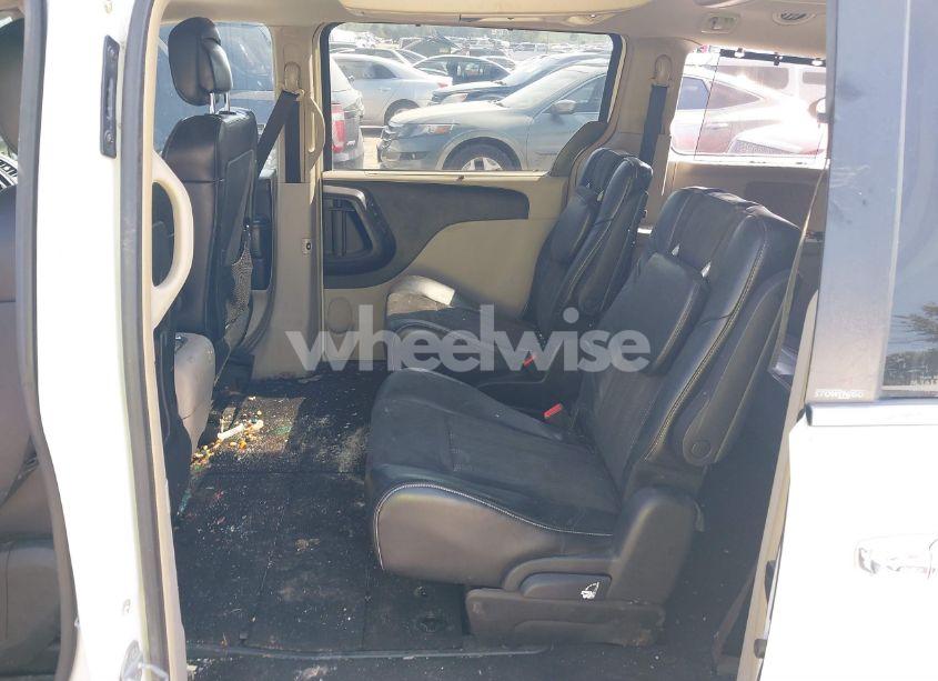 Photo 8 of 2014 Chrysler Town & COUNTRY TOURING-L 30TH ANNIVERSARY (VIN 2C4RC1CG8ER336568)