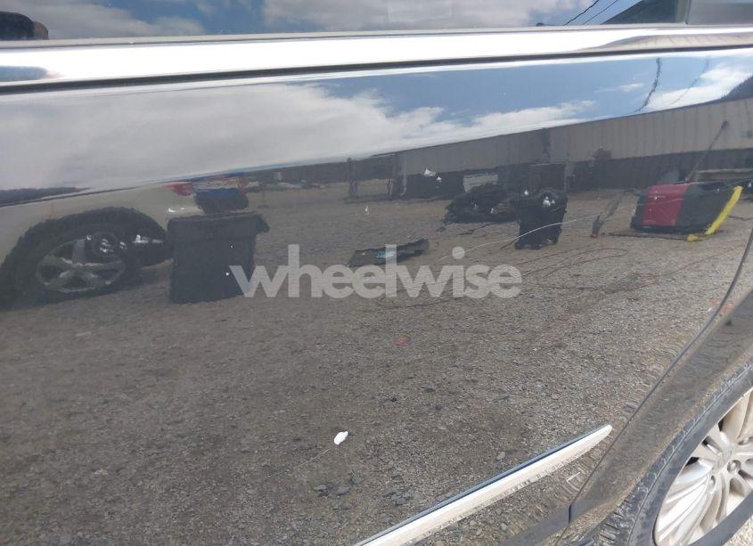 Photo 6 of 2015 Chrysler Town & COUNTRY TOURING-L (VIN 2C4RC1CG8FR522404)