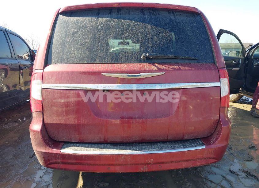 Photo 16 of 2015 Chrysler Town & COUNTRY TOURING-L (VIN 2C4RC1CG8FR731206)