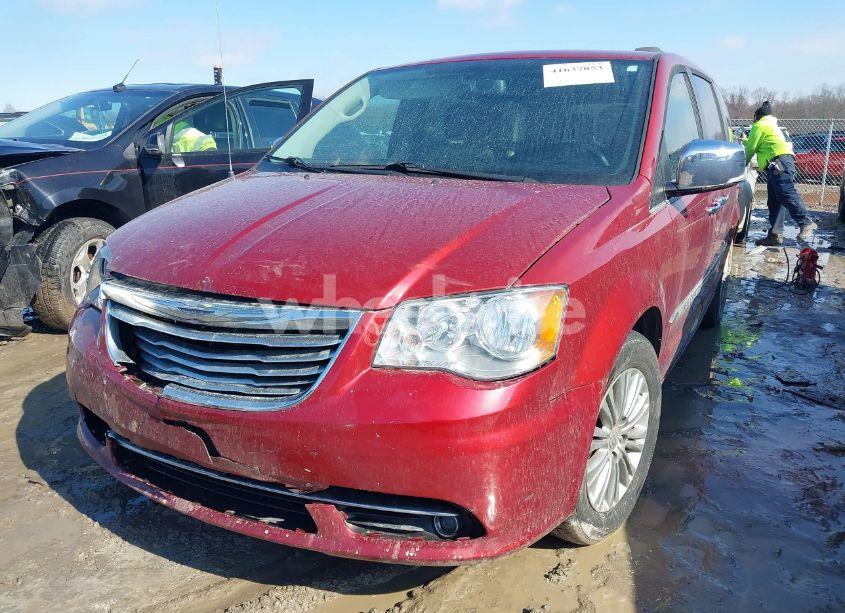 Photo 2 of 2015 Chrysler Town & COUNTRY TOURING-L (VIN 2C4RC1CG8FR731206)